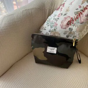 Bolso de mano estampado militar