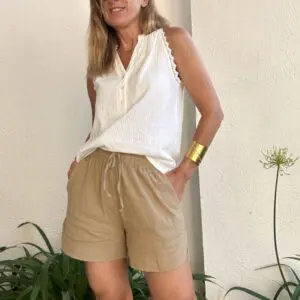 Short beige de lino